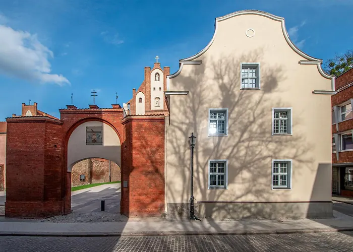 Soul House Old Town Free Parking